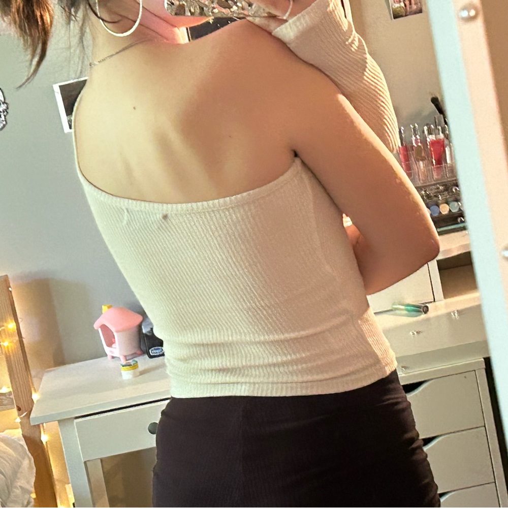 Seductions off shoulder with puffed shoulder white sleeve shirt